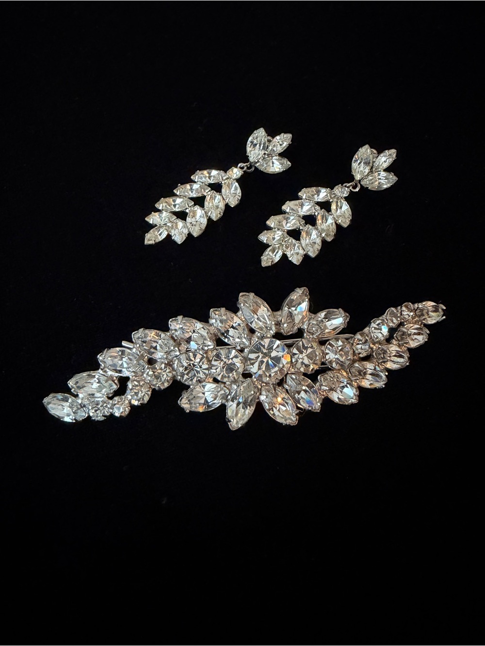 Vintage Crystal Floral Bridal Jewelry Set, Earrings & Hairpiece.